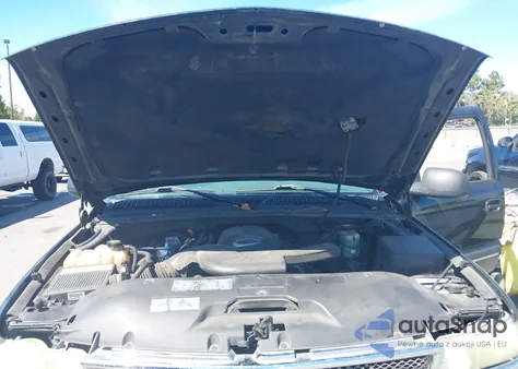 2002 Chevrolet Tahoe Ls z USA, uszkodzony, nr VIN 1GNEC13V22J178619